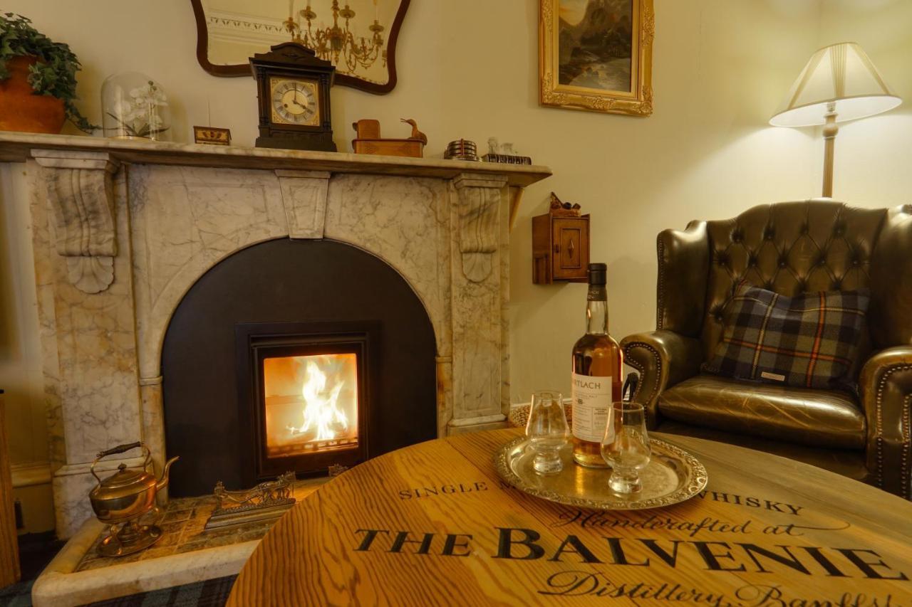 The Tannochbrae Villa Дъфтаун Екстериор снимка